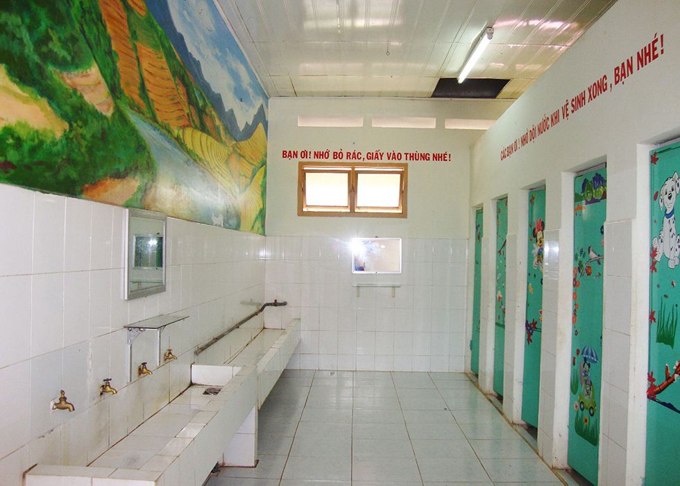 vệ sinh trường học
